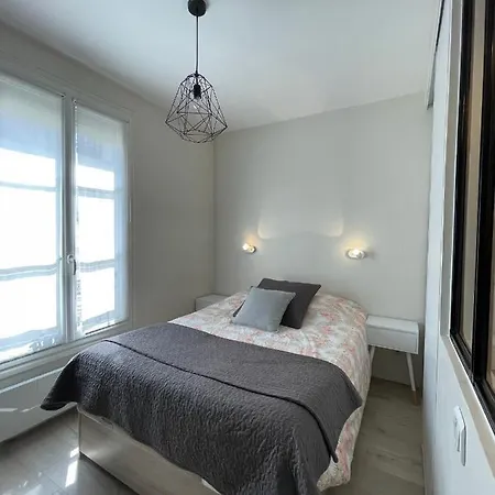 2 Pieces, 35m² Proche Tour Eiffel باريس